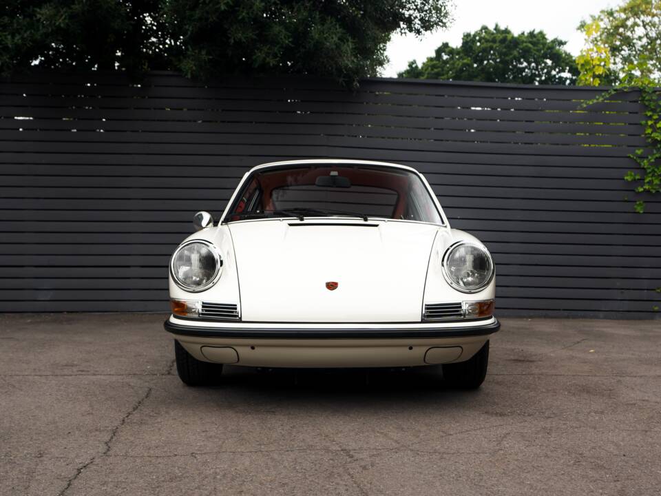 Bild 37/90 von Porsche 911 2.0 E (1969)