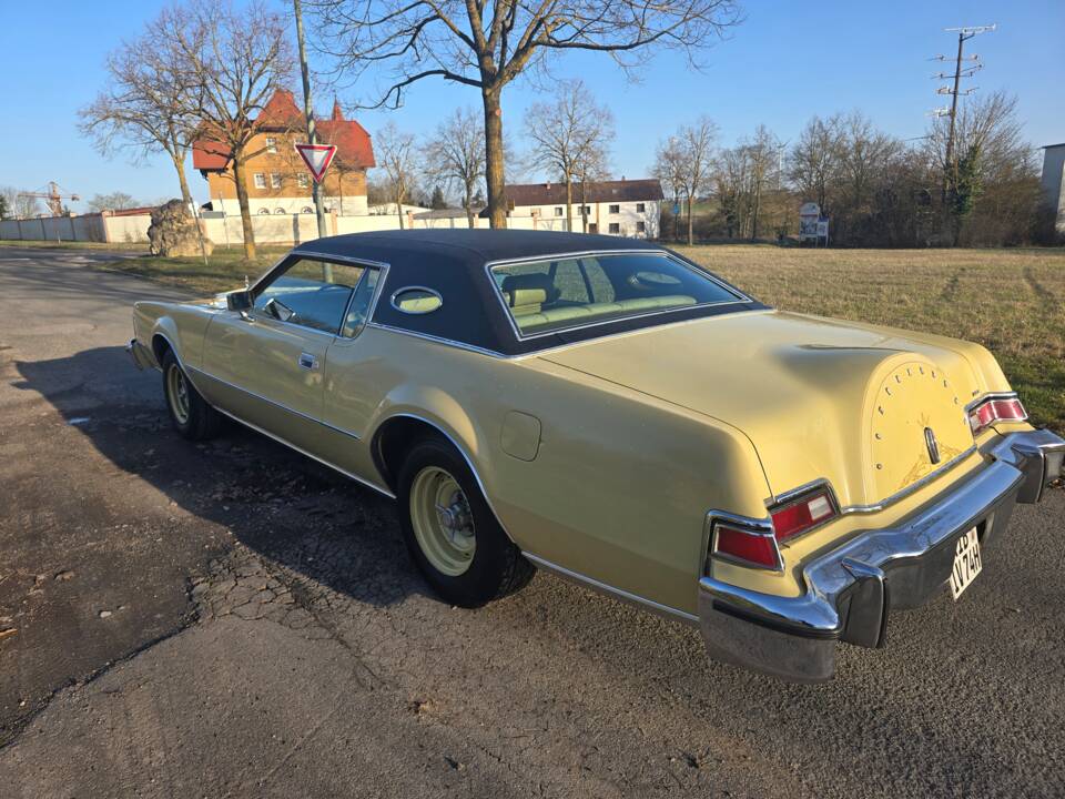 Afbeelding 6/16 van Lincoln Continental Mark IV (1974)