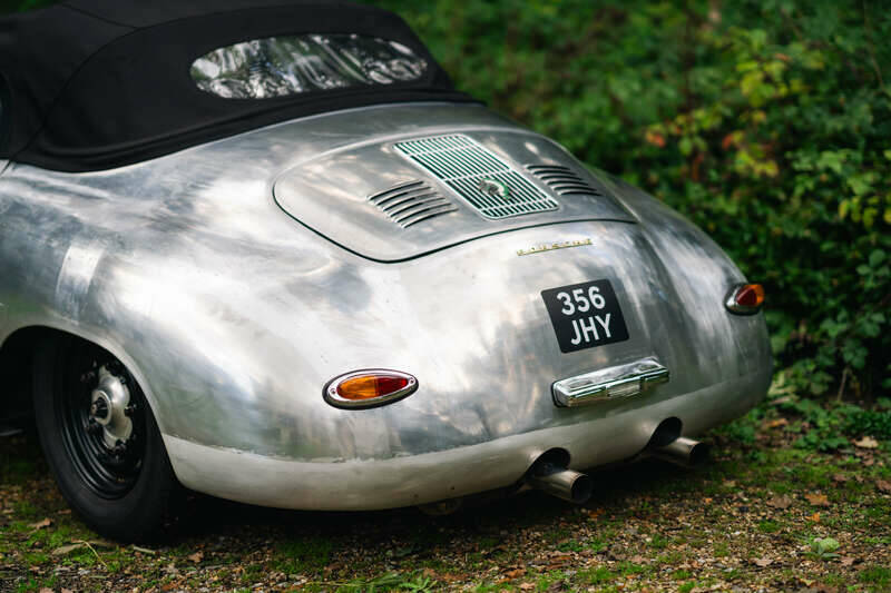 Image 9/50 of Porsche 356 C Carrera 2&#x2F;2000 GS (1964)