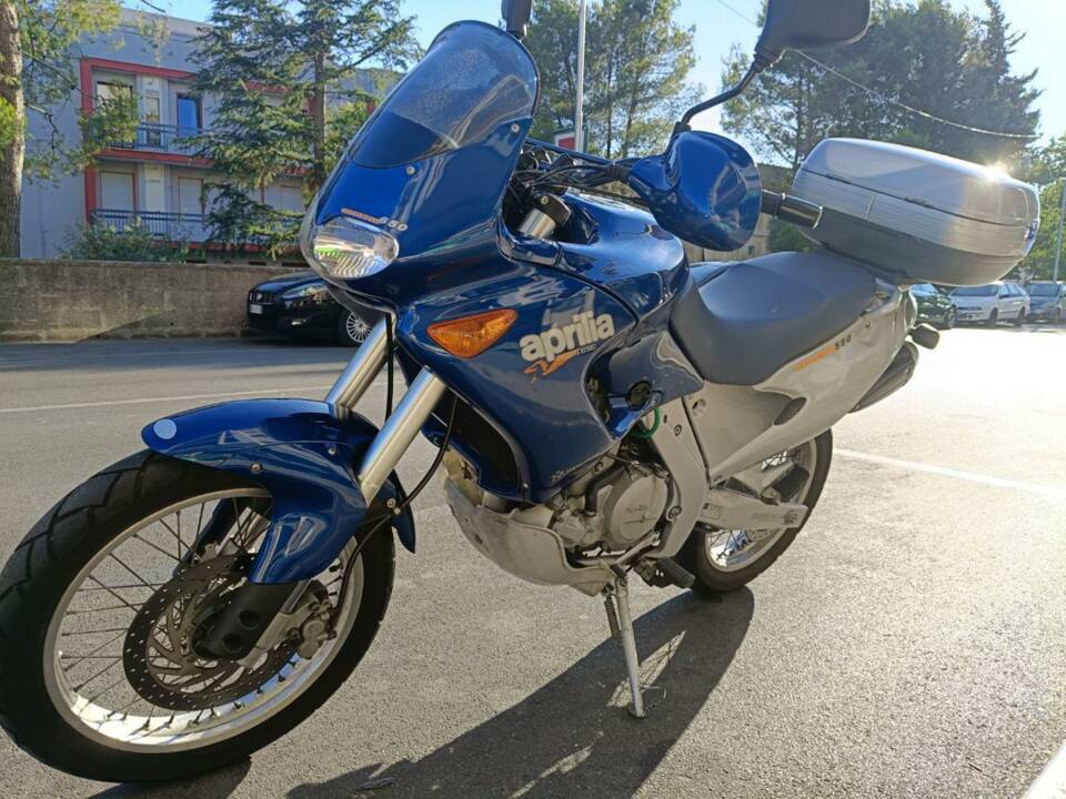 Image 8/41 de Aprilia DUMMY (1998)