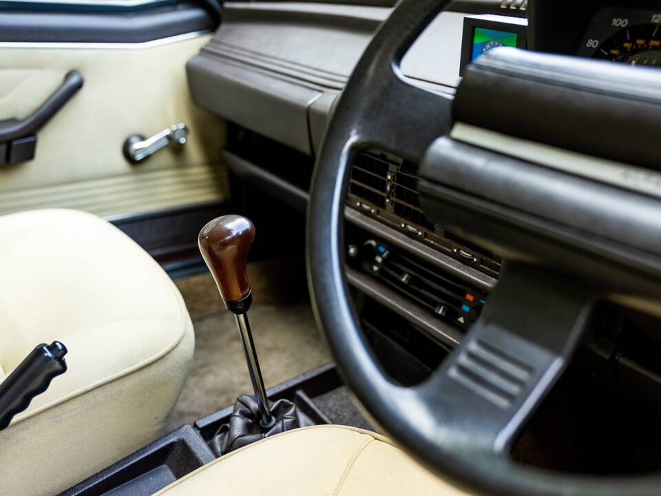 Bild 30/48 von Alfa Romeo Giulietta 2.0 (1981)