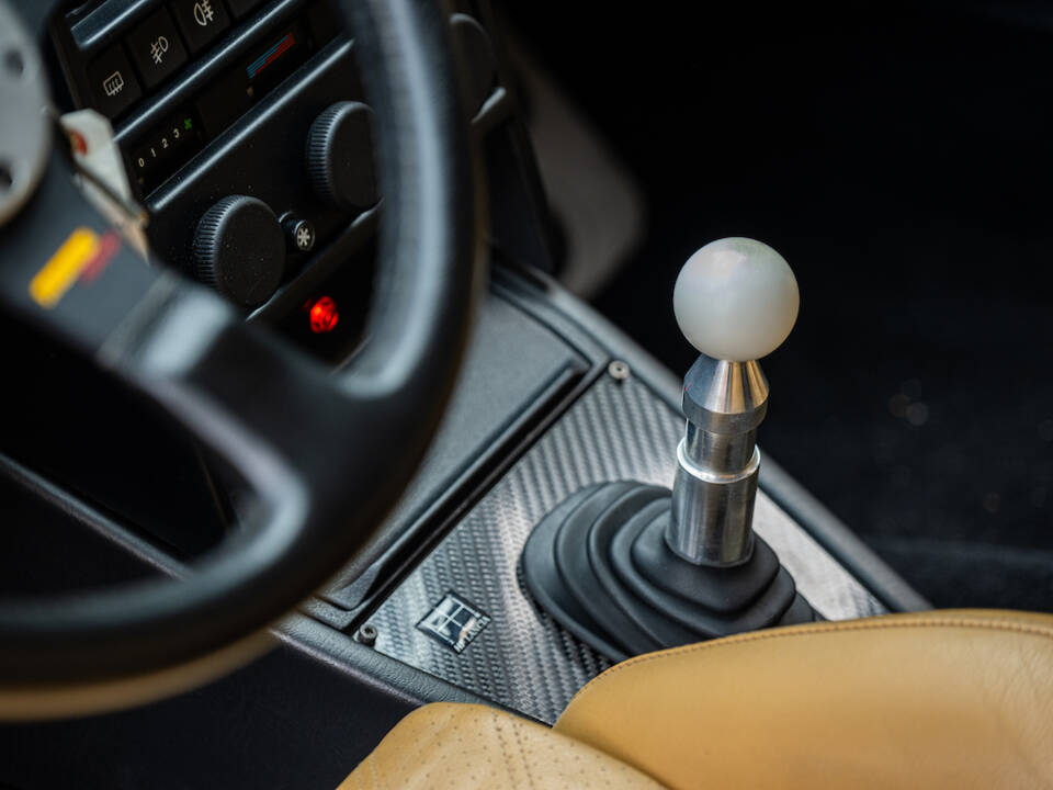 Immagine 11/12 di Lancia Delta HF Integrale Evoluzione II (1994)