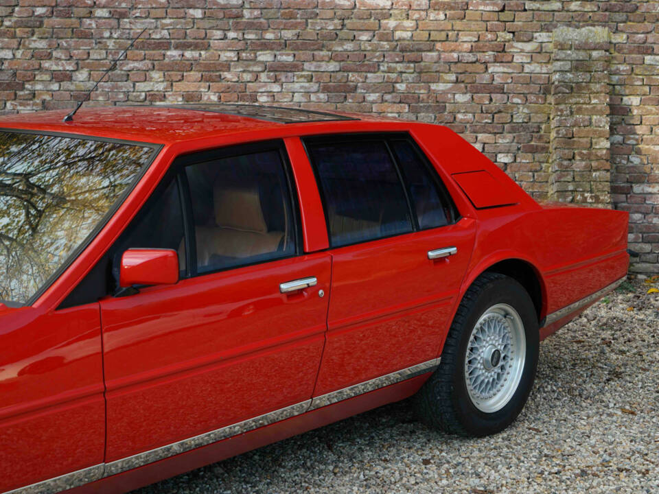 Bild 7/50 von Aston Martin Lagonda (1984)