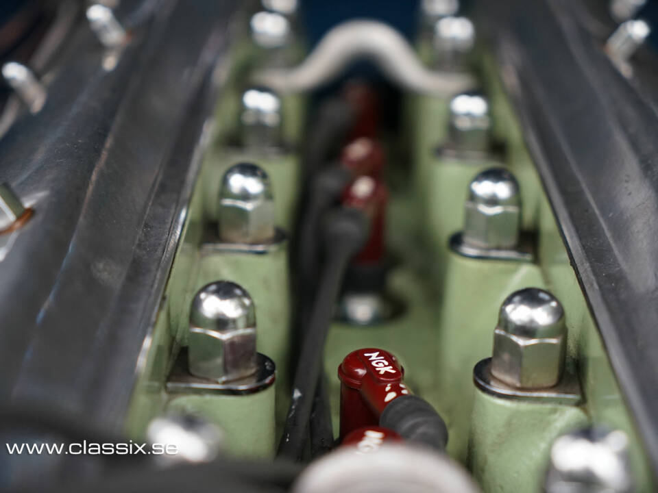 Image 10/24 of Jaguar XK 120 FHC (1953)