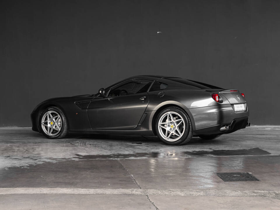 Image 7/72 of Ferrari 599 GTB Fiorano (2006)