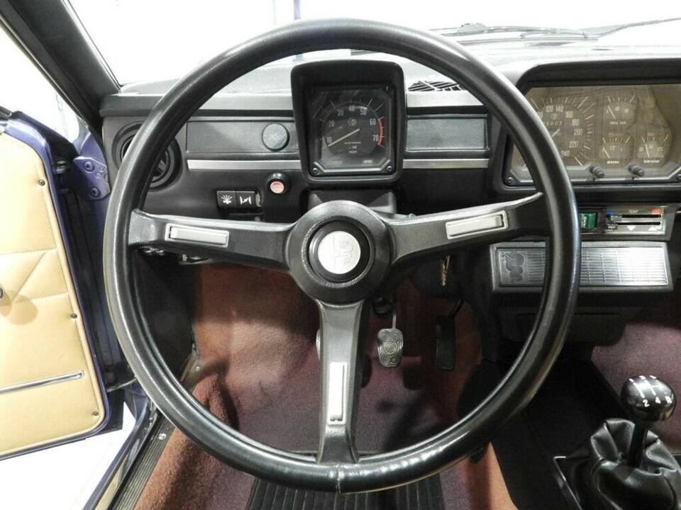 Bild 6/15 von Alfa Romeo Alfetta GT 1.6 (1977)