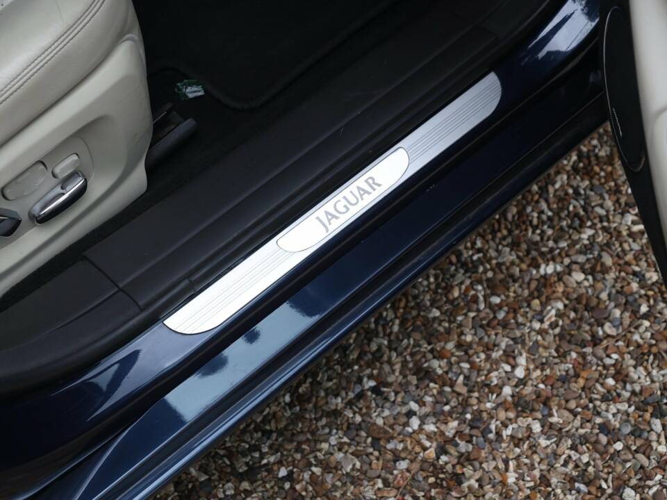Afbeelding 23/34 van Jaguar XJR (2008)