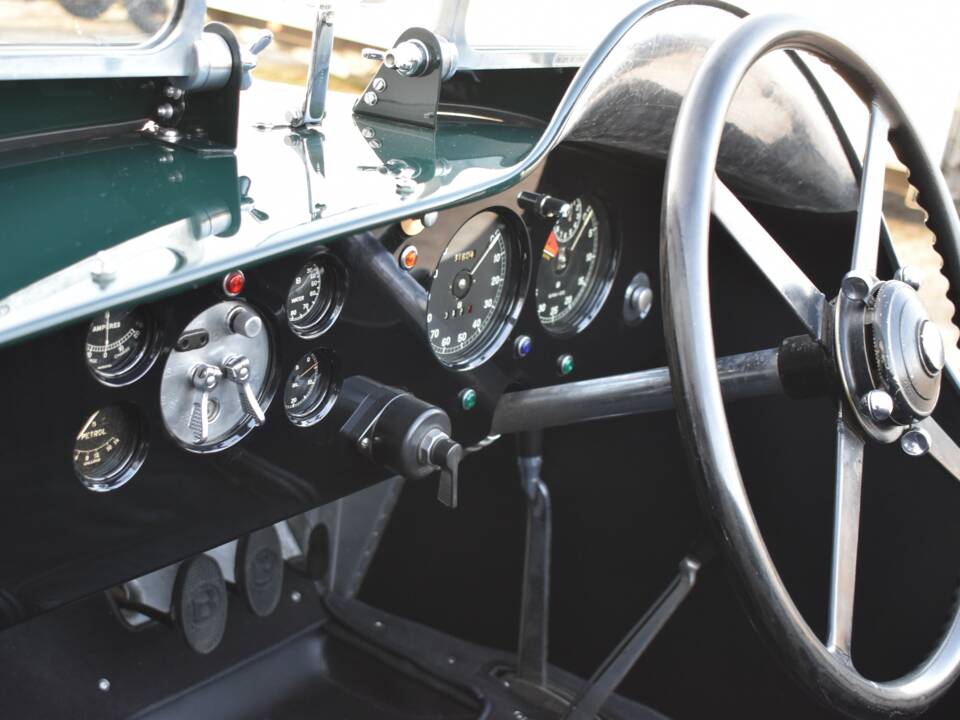 Image 20/39 of Bentley 3 1&#x2F;2 Litre (1934)