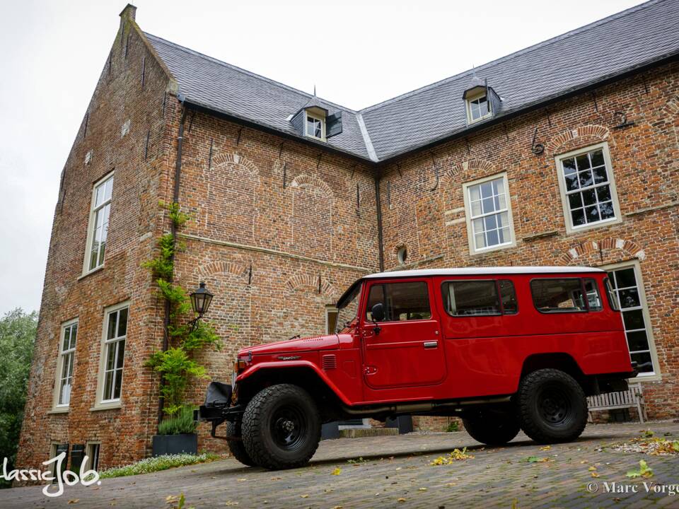 Immagine 36/47 di Toyota Land Cruiser FJ 45 (1980)
