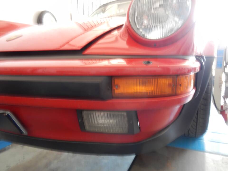 Imagen 65/85 de Porsche 911 Carrera 3.2 (1986)