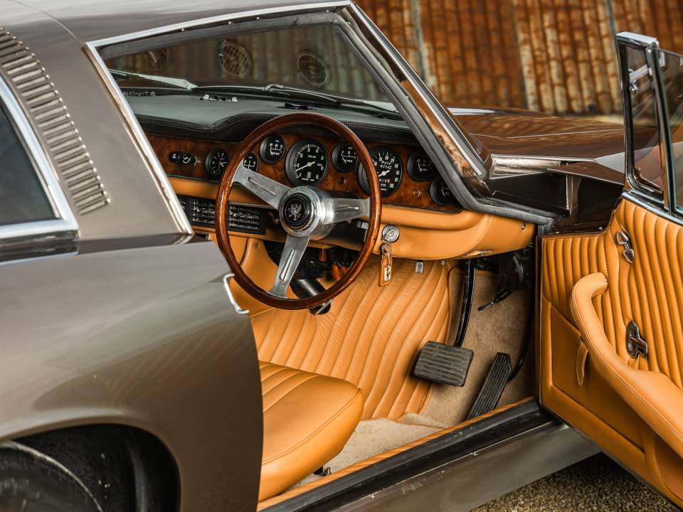 Image 25/35 of ISO Grifo (1972)