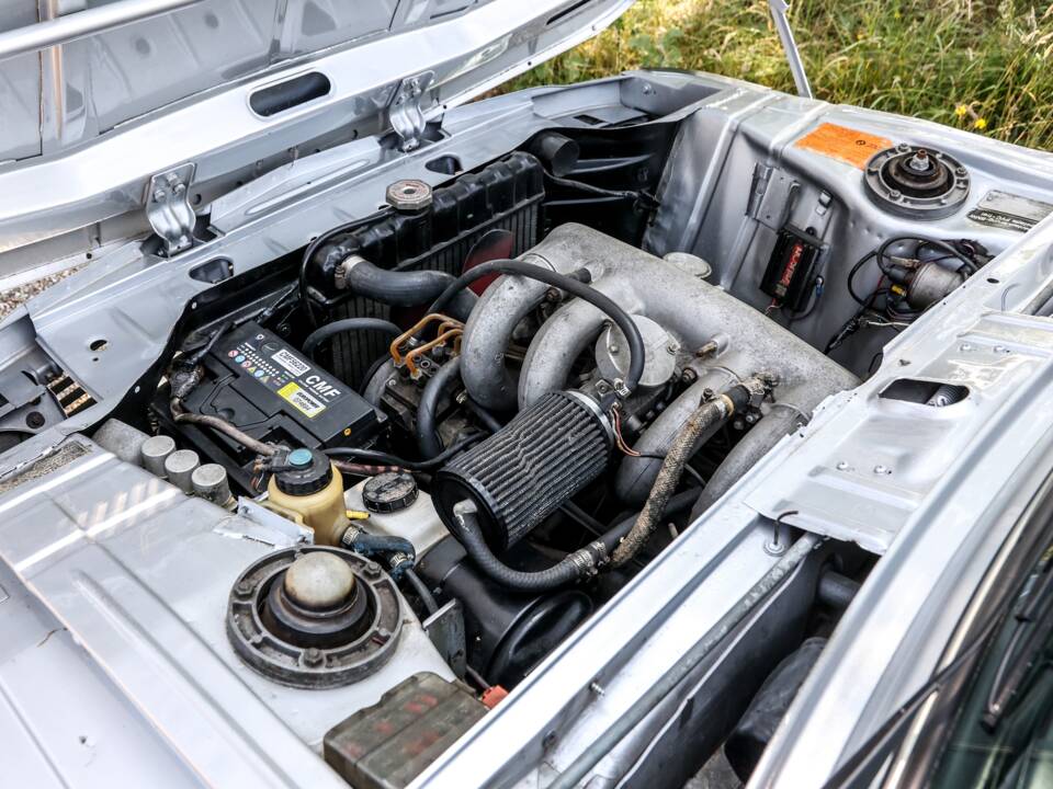 Immagine 5/22 di BMW 2002 tii (1974)