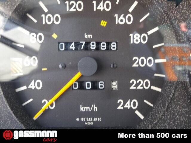 Bild 12/15 von Mercedes-Benz 300 SE (1991)