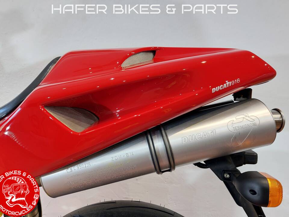 Bild 33/35 von Ducati 916 (1998)