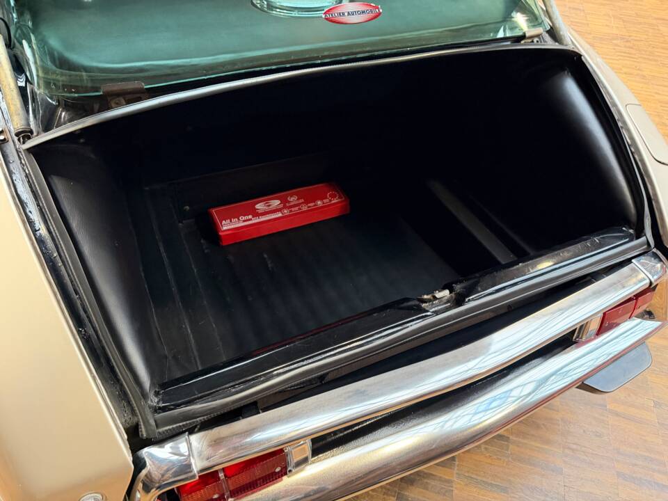 Bild 26/32 von Citroën DS 21 Pallas (1971)