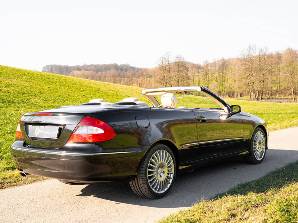 Imagen 16/77 de Mercedes-Benz CLK 280 (2008)