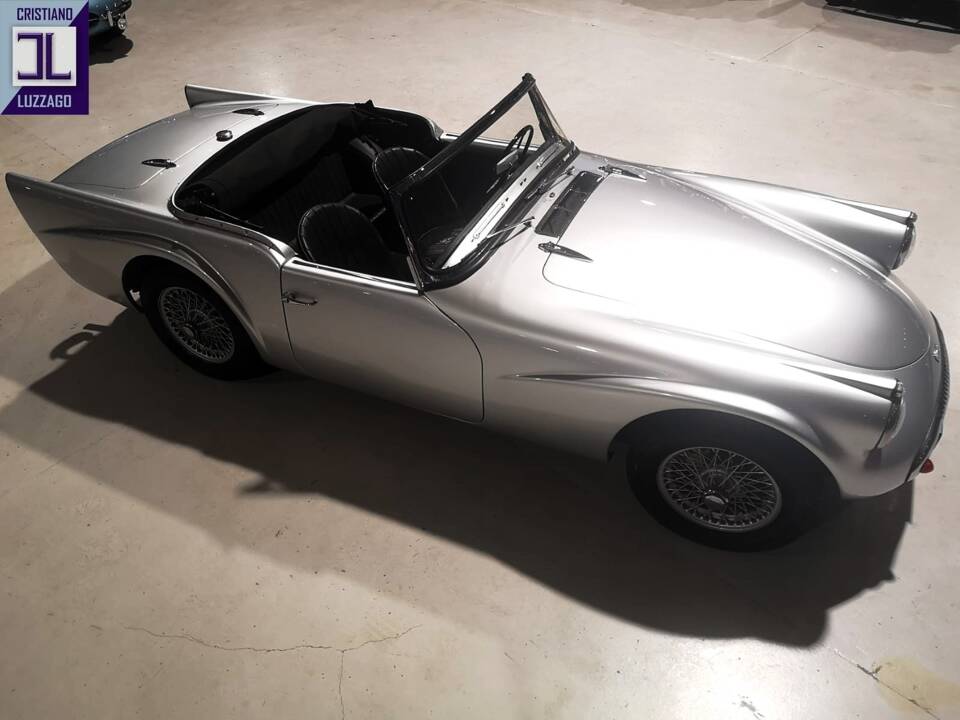 Image 12/37 of Daimler SP 250 (1960)