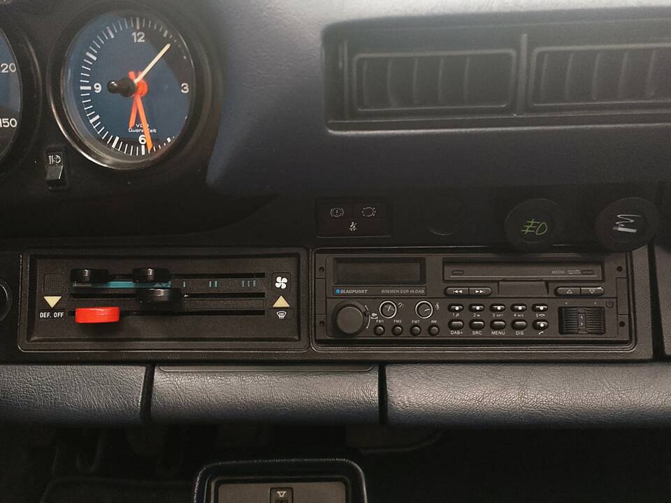 Bild 45/77 von Porsche 911 Carrera 3.2 (1984)