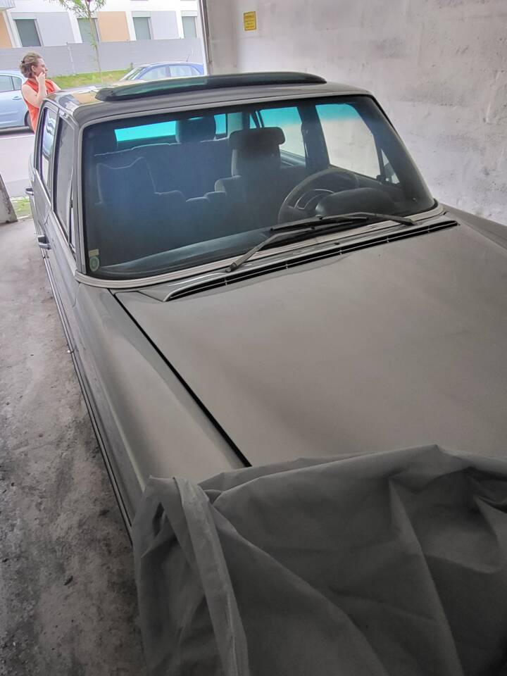 Image 2/4 of Mercedes-Benz 300 SEL 6.3 (1972)