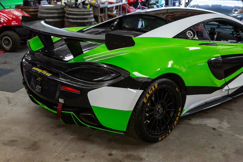 Bild 9/50 von McLaren 570GT (2016)
