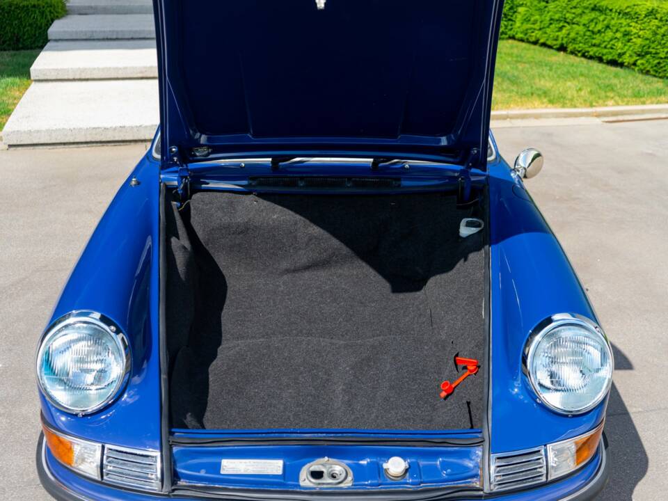 Image 33/34 de Porsche 911 2.0 E (1969)