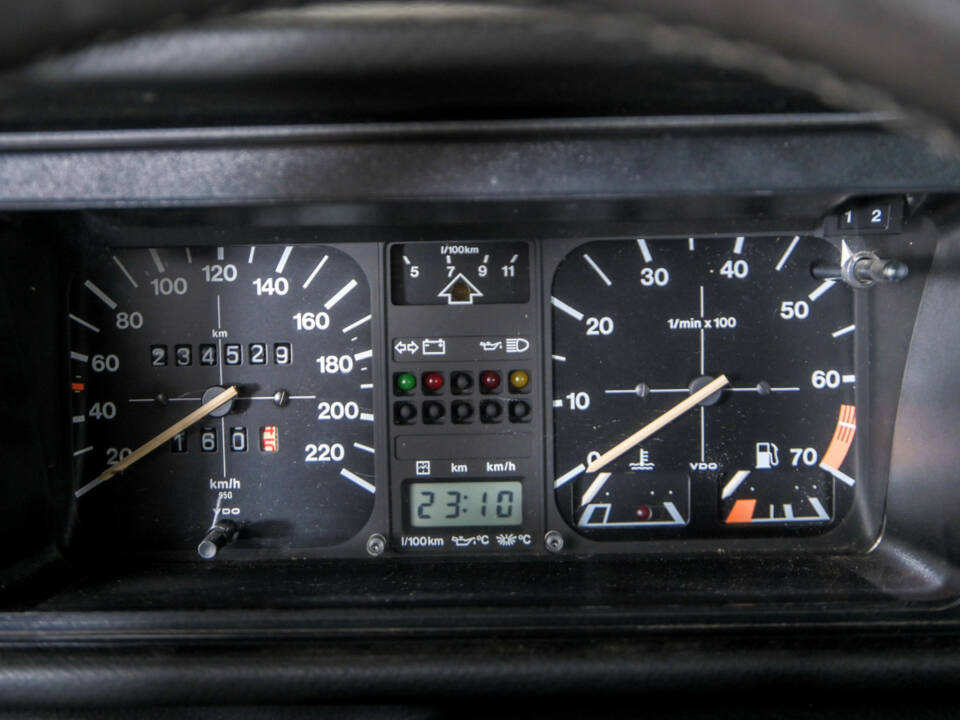 Afbeelding 19/50 van Volkswagen Golf Mk I GTI 1.8 (1983)
