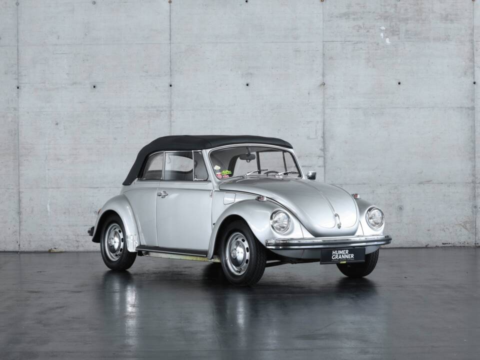 Image 3/37 of Volkswagen Beetle 1302 (1971)