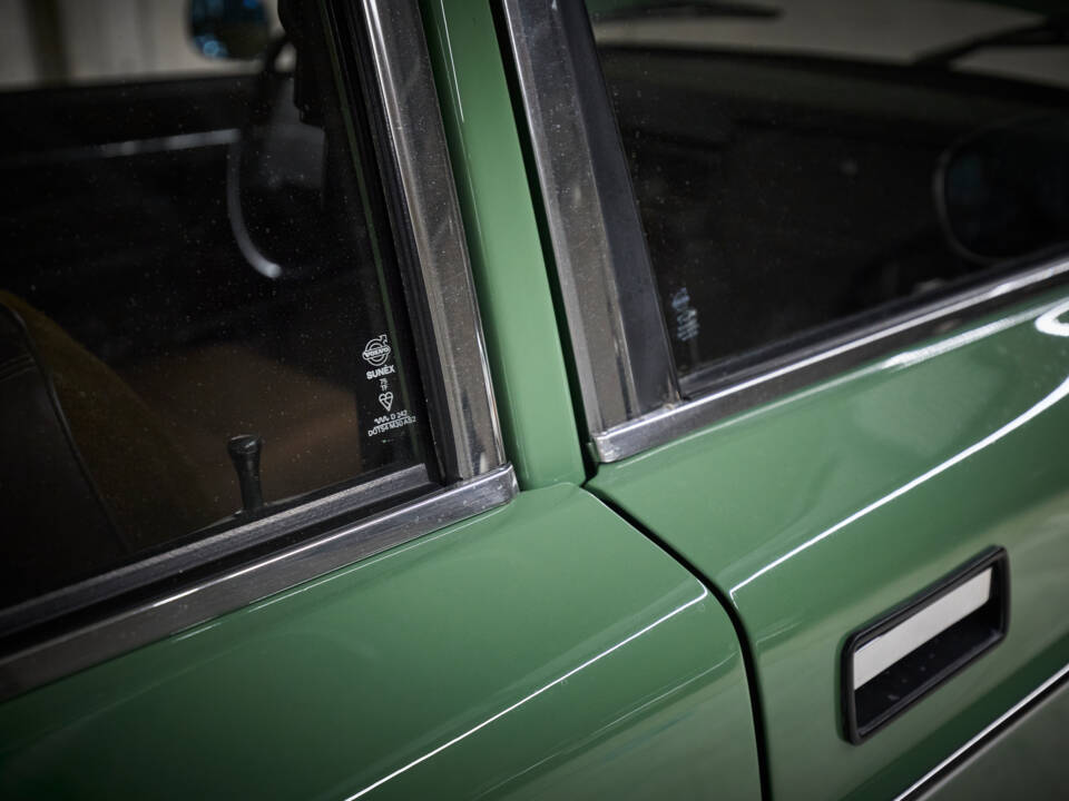 Bild 24/98 von Volvo 244 DL (1975)