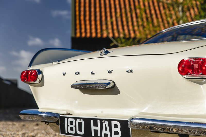Image 11/50 of Volvo P 1800 (1962)