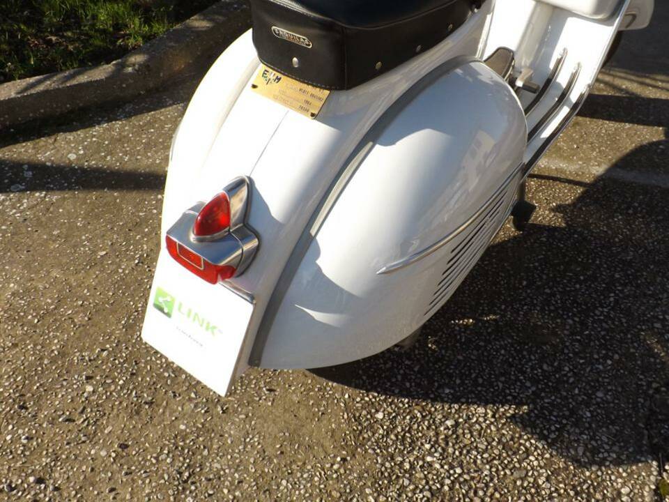 Image 24/40 of Piaggio Vespa 160 GS (1964)