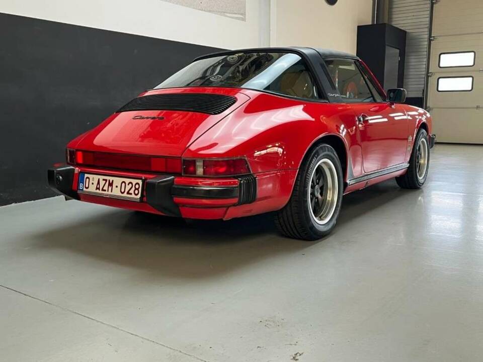 Image 44/50 of Porsche 911 Carrera 3.2 (1987)