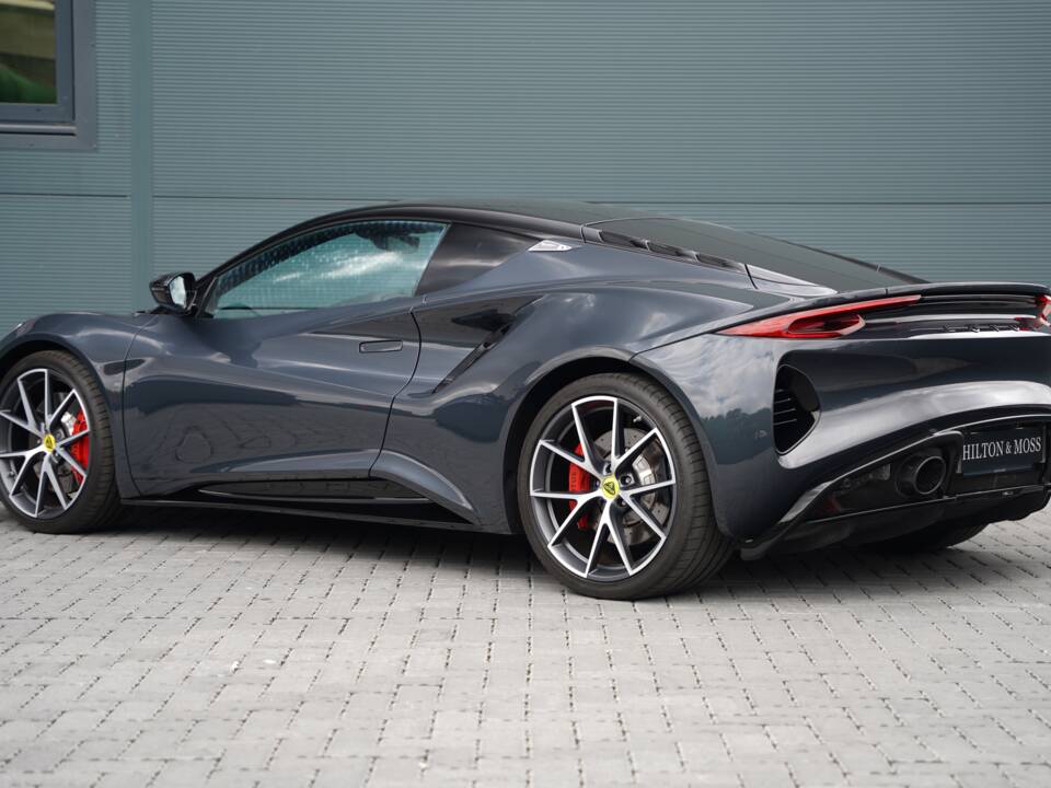 Bild 1/50 von Lotus Emira (2023)