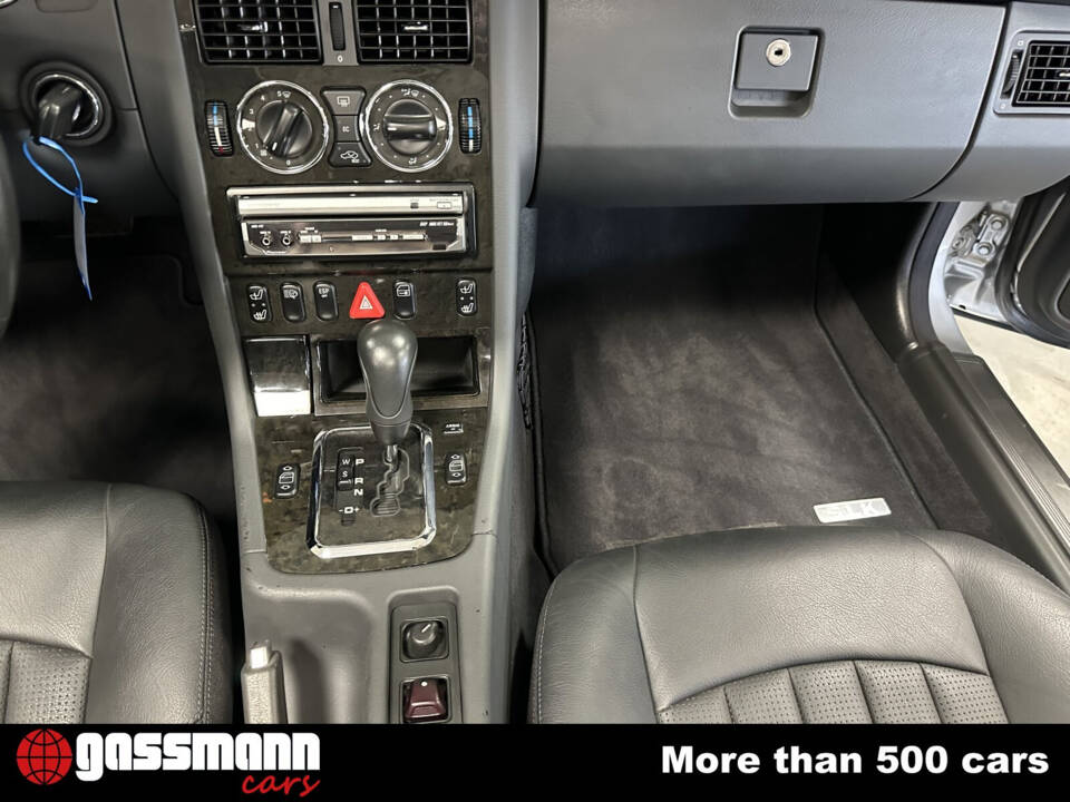 Bild 13/15 von Mercedes-Benz SLK 32 AMG (2001)