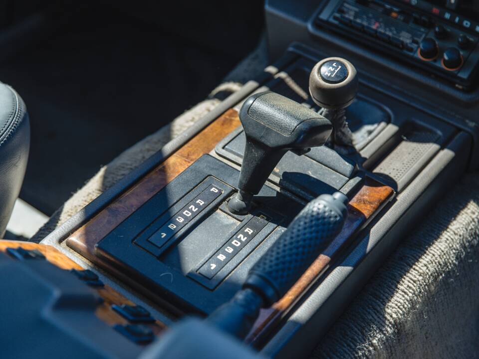 Image 13/50 of Land Rover Range Rover Classic Vogue (1989)