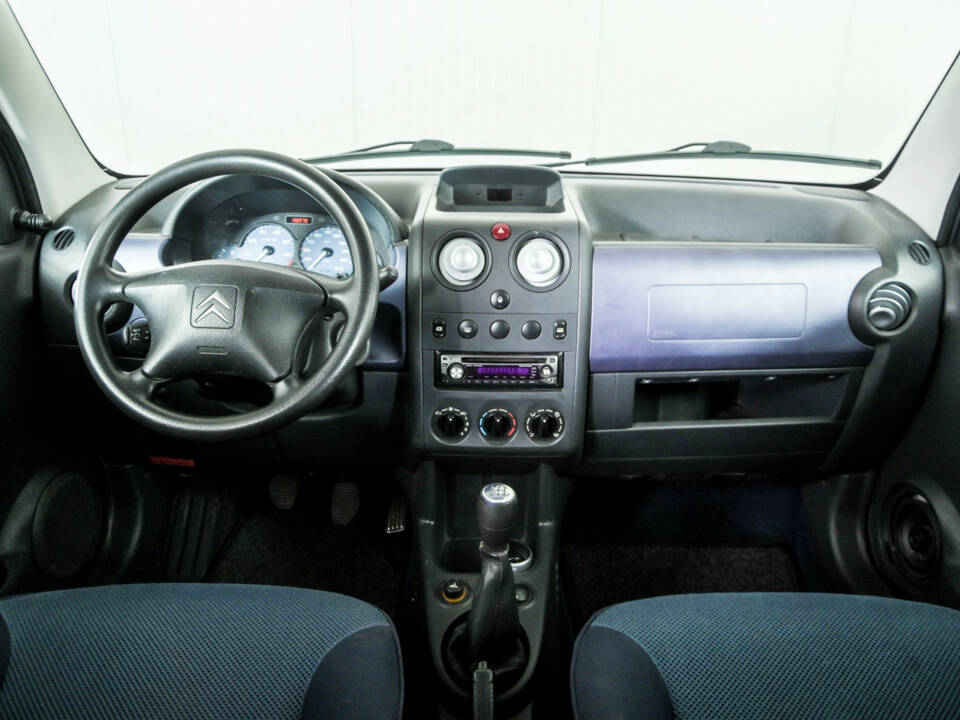 Imagen 7/45 de Citroën Berlingo 1.6i (2003)