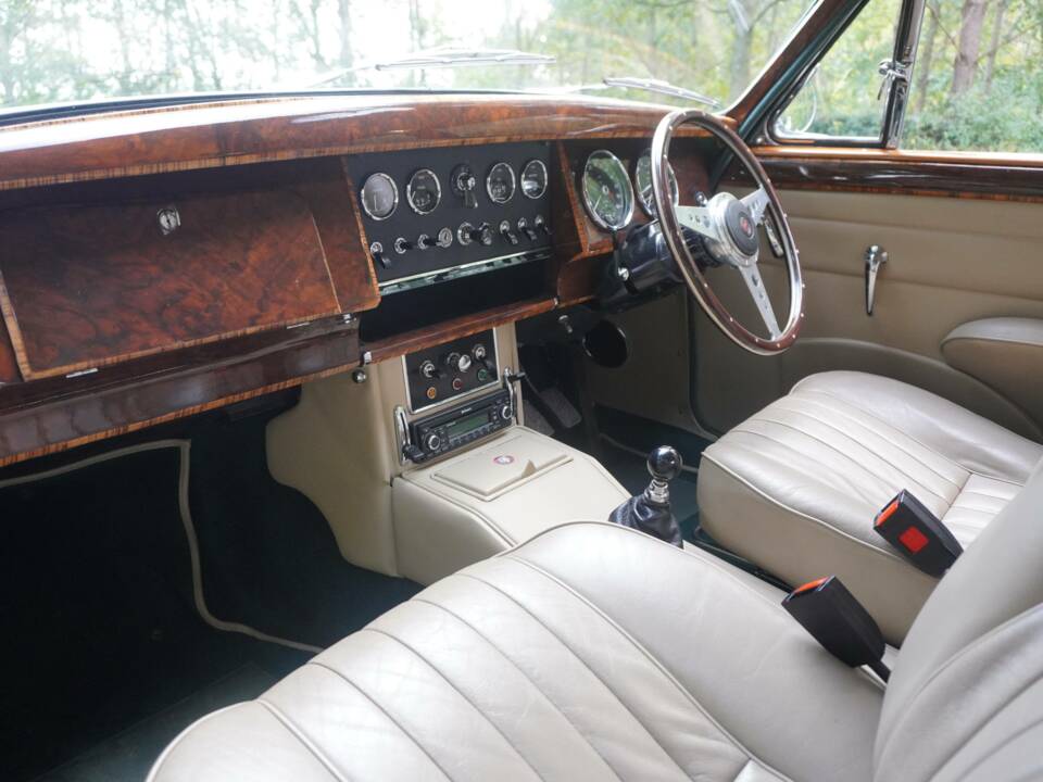 Bild 11/19 von Jaguar Mk II 3.8 (1963)