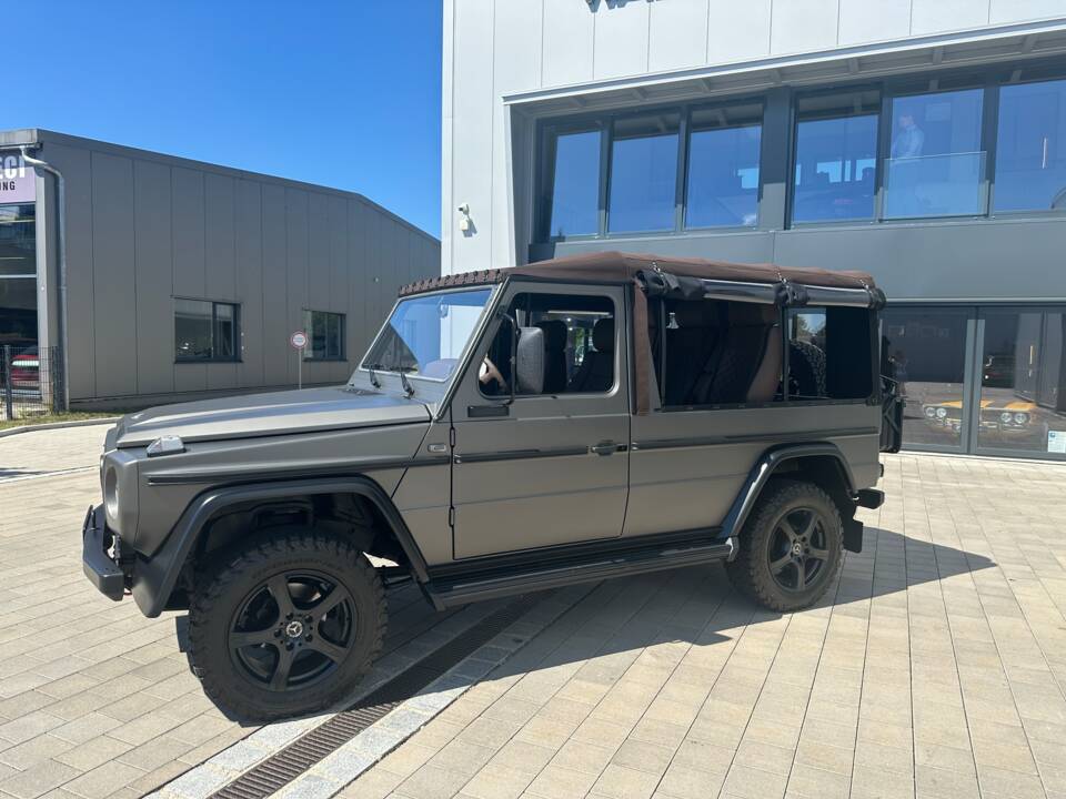 Afbeelding 4/33 van Mercedes-Benz 230 GE (LWB) (1990)