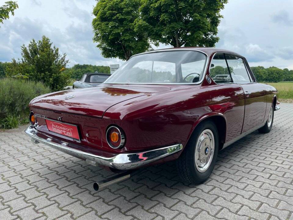 Image 6/20 of BMW 3200 CS (1965)