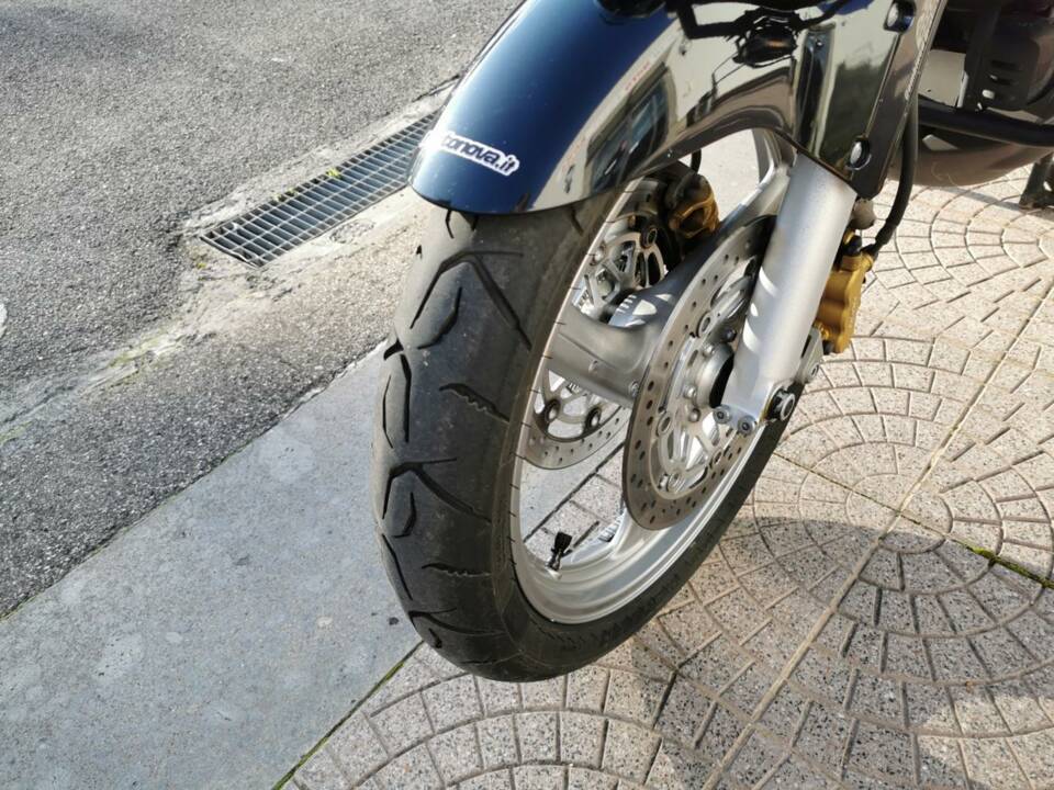 Bild 21/30 von Honda DUMMY (2004)
