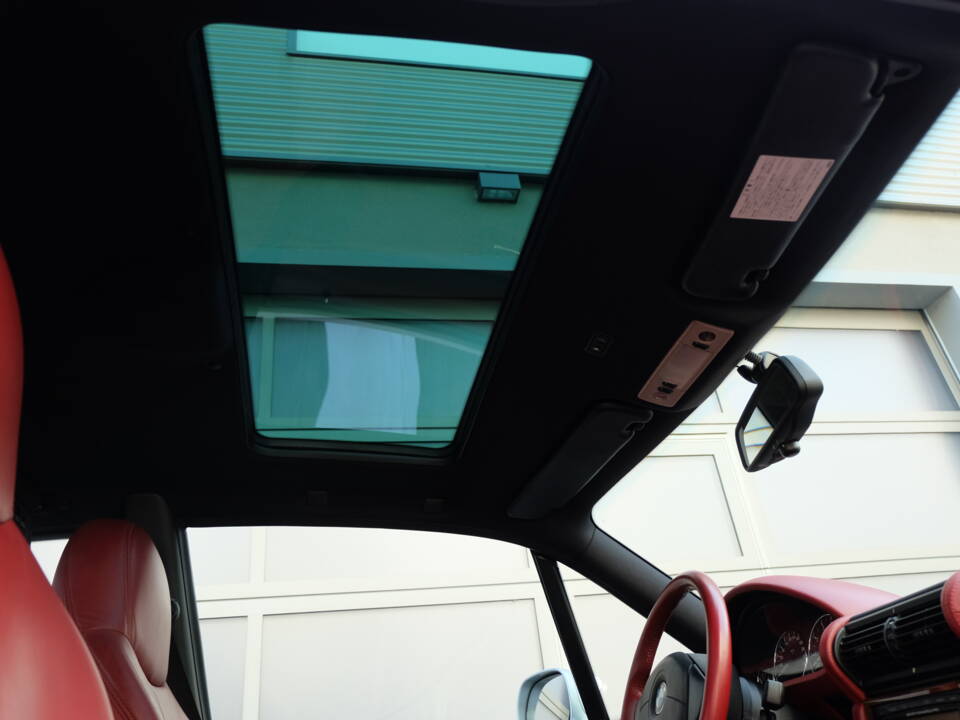 Image 30/60 of BMW Z3 Coupé 3.0 (2001)