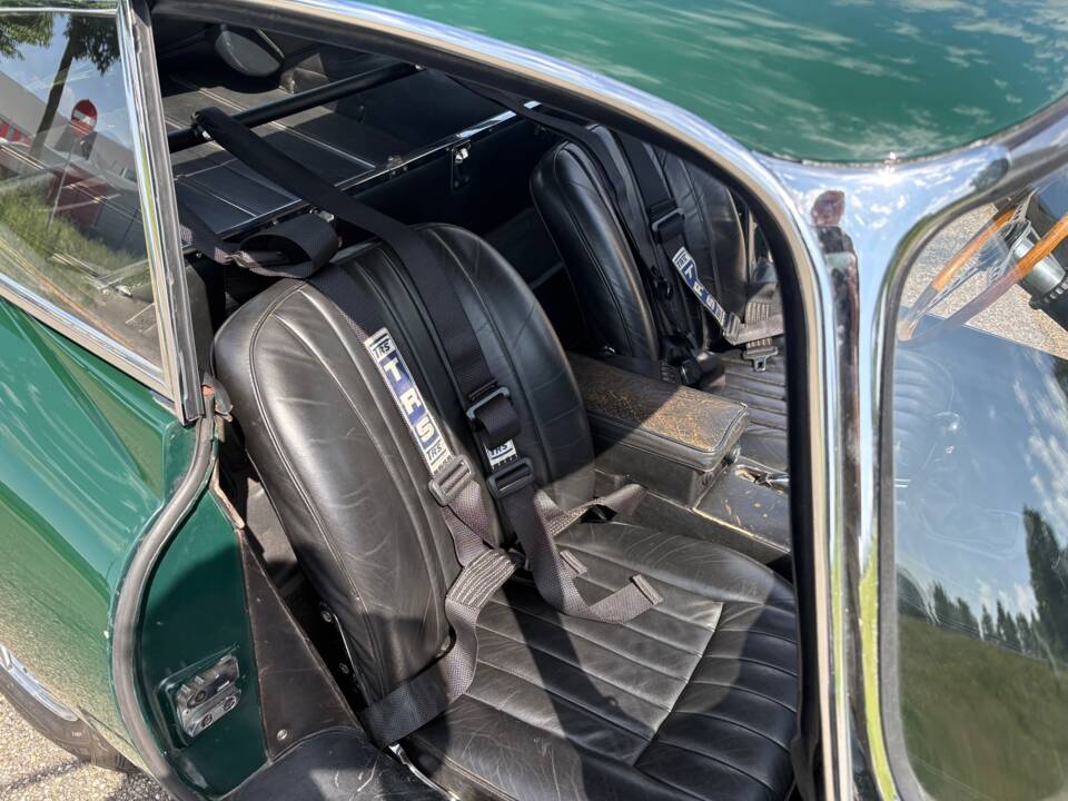 Afbeelding 6/28 van Jaguar E-Type 4.2 (1966)