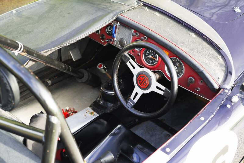 Image 2/35 de MG MGA 1850 (1958)