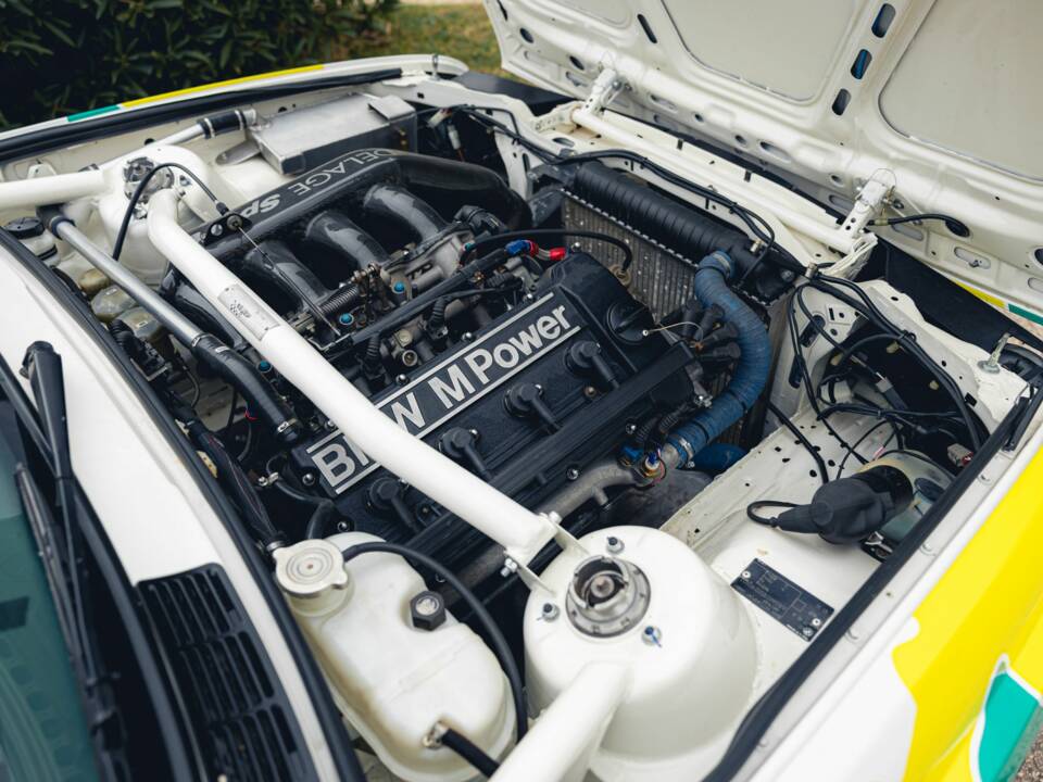 Image 53/56 de BMW M3 (1988)