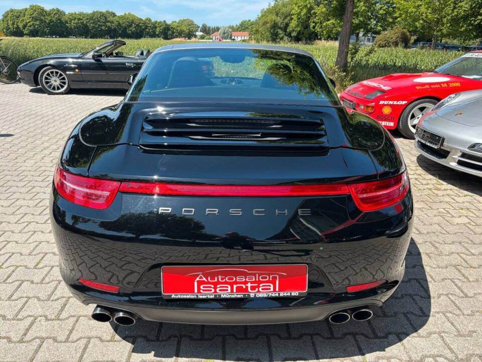 Image 10/20 of Porsche 911 Targa 4 GTS (2015)