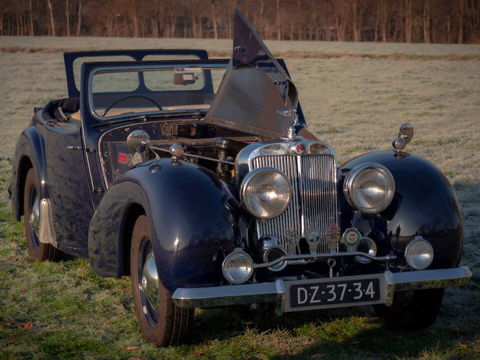 Bild 24/25 von Triumph 2000 Roadster (1949)