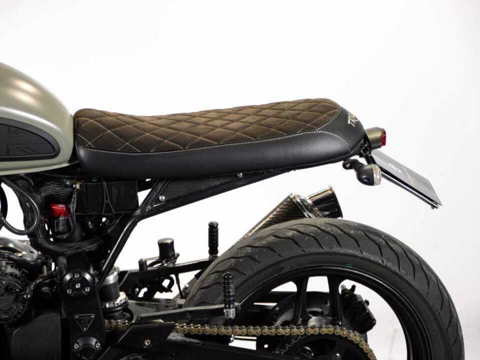 Afbeelding 23/50 van Triumph Trident 900 (1994)