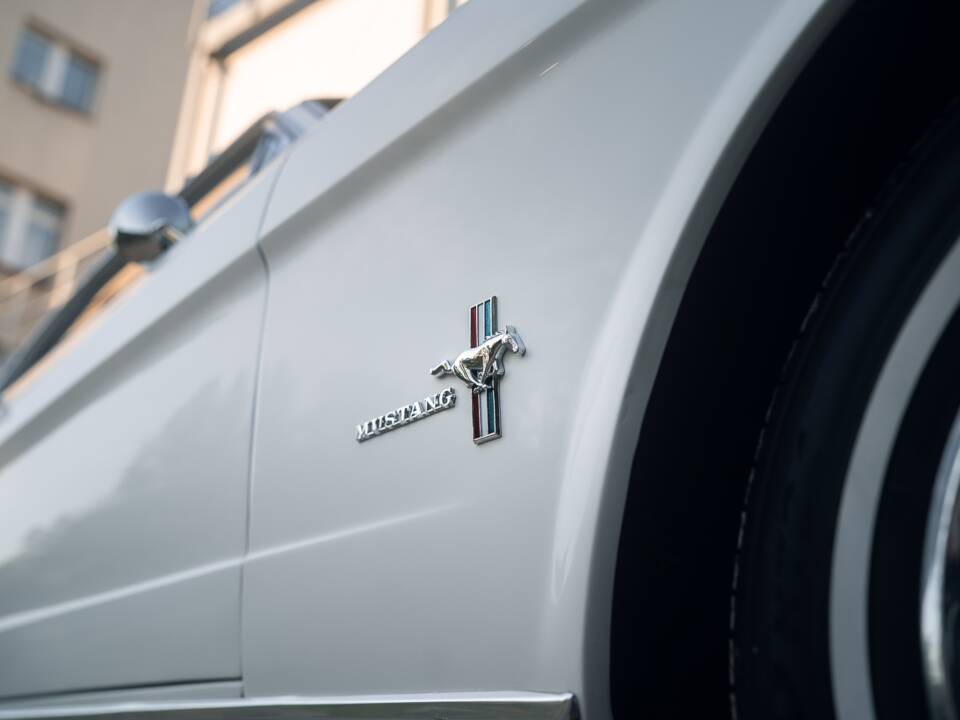 Image 12/53 of Ford Mustang 200 (1966)