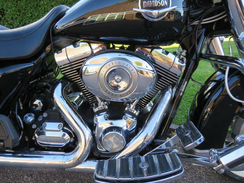 Image 3/43 of Harley-Davidson FLHR Road King (2009)