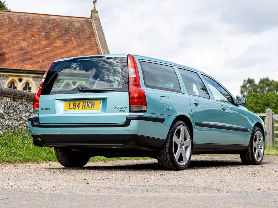 Image 3/50 de Volvo V70 R AWD (2003)