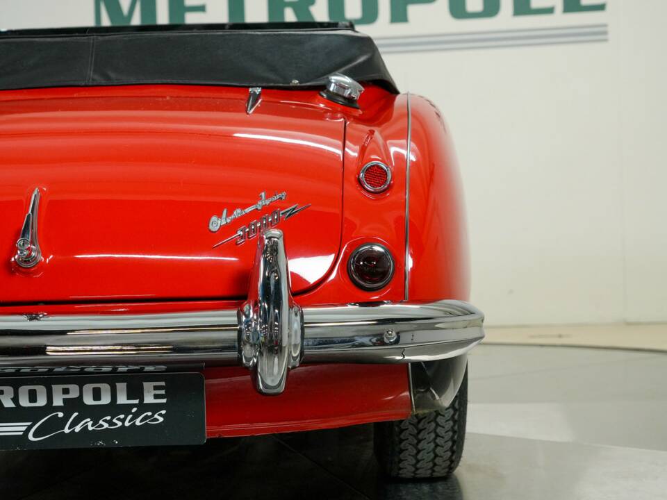 Image 17/50 of Austin-Healey 3000 Mk II (BJ7) (1964)